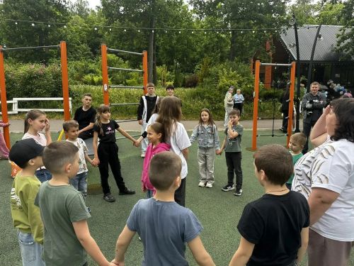 В Лениногорске прошло тренинговое занятие «Путешествие в страну детства»