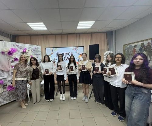 В Лениногорской художественной школе состоялся «Выпускной — 2026»