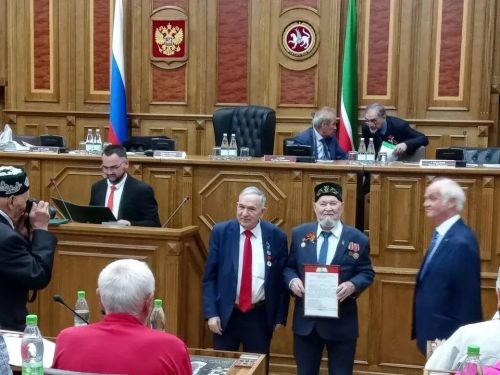 В Лениногорске активист ветеранского, краеведческого и татарского общественного движения отметил 93 года