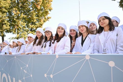 Казань вошла в тройку самых популярных городов России у абитуриентов