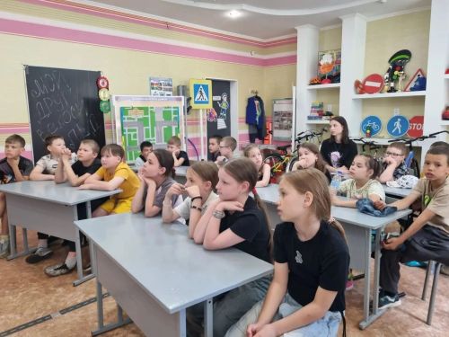 В Лениногорске провели эстафету по Правилам Дорожного Движения для детей