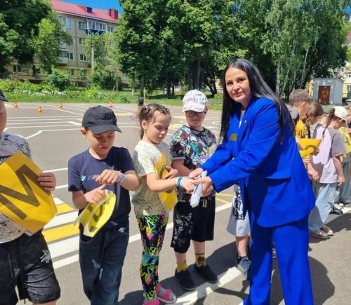 В Лениногорске провели эстафету по Правилам Дорожного Движения для детей