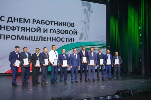 В управлении подземного ремонта скважин Компании «Татнефть» поздравили передовиков производства