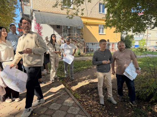 Благоустройство детского парка мэр Лениногорска обсудил с казанскими специалистами