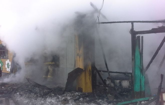 В Татарстане возбудили уголовное дело по факту гибели на пожаре трех человек