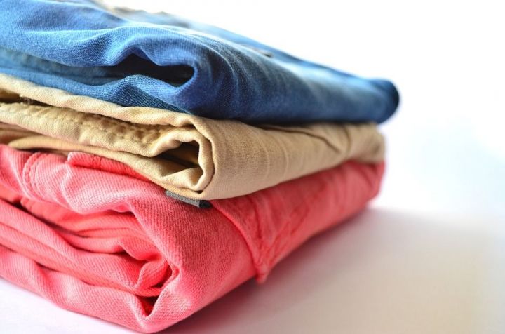 Как правильно гладить одежду из разных тканей