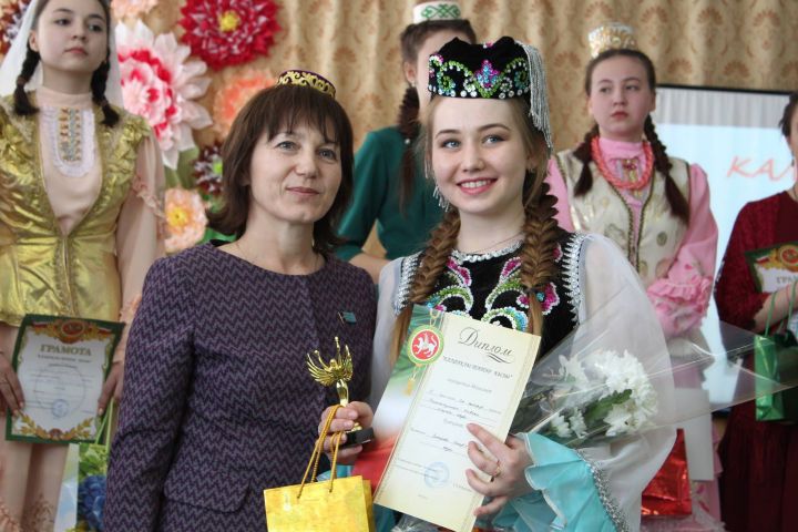 В Лениногорске прошел муниципальный конкурс «Калфаклы татар кызы»