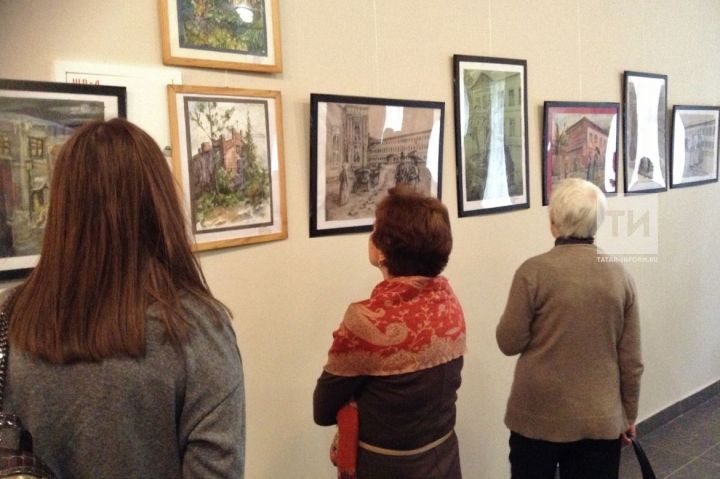 В музее Горького юные художники представили выставку пейзажей исчезающей Казани