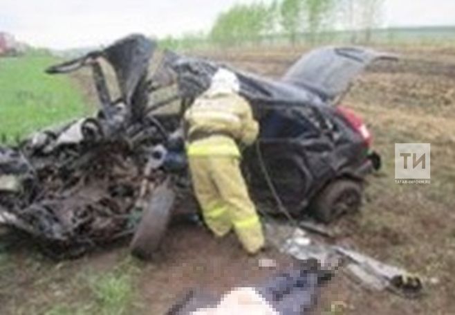 После столкновения с грузовиком скончался водитель «Лады»
