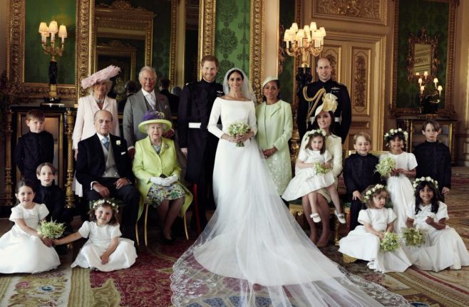 Кенсингтонский дворец показал официальные фото со свадьбы принца Гарри и Меган Маркл