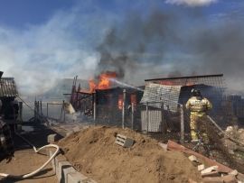 Пожарно - спасательные подразделения МЧС России ликвидировали последствия пожара в Лениногорском районе