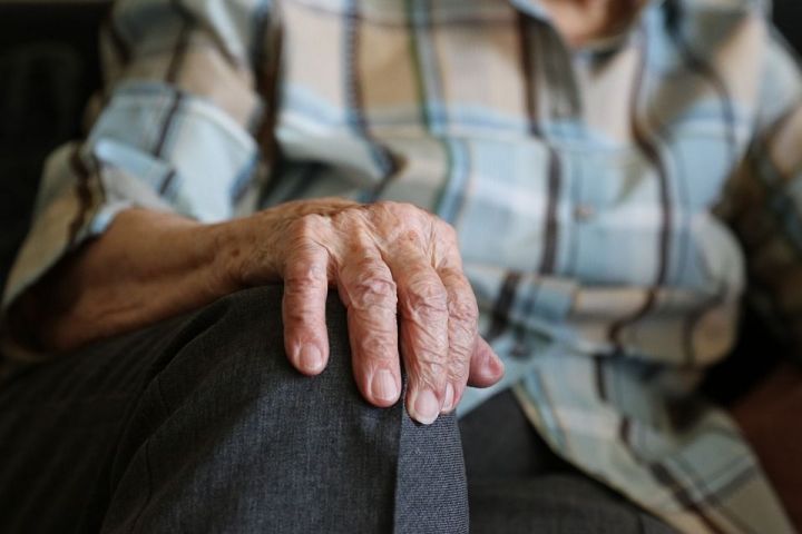 Петицию против повышения пенсионного возраста подписал миллион россиян