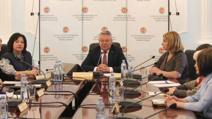 Рафис Бурганов призвал родителей ответственно подойти к организации летнего отдыха детей
