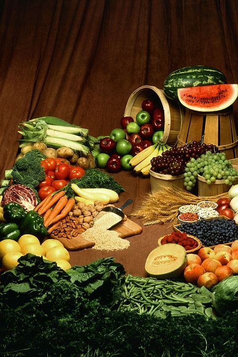 Выбор фруктов и овощей в летний период