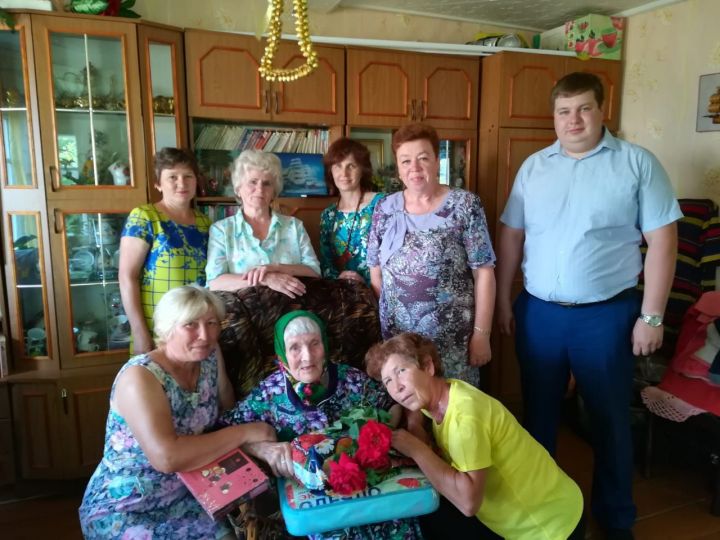 100-летний юбилей отметила жительница Лениногорского района