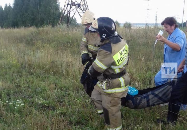 В Республике Татарстан в вылетевшей в кювет «Калине» пострадал пятимесячный малыш
