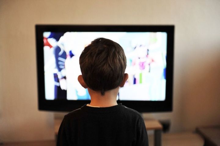 Основные правила просмотра телевизора детьми