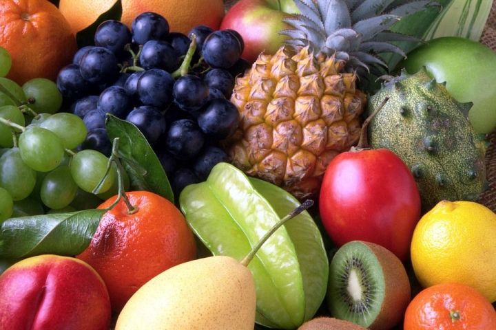 Чаще всего зараженные овощи и фрукты привозят в Татарстан из стран Средней Азии