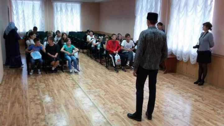 В Лениногорске прошла развлекательная программа «Добро вернется добром»