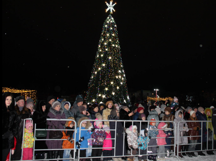 А вы видели волшебную новогоднюю Елку, Деда Мороза и Снегурочку в Лениногорске?