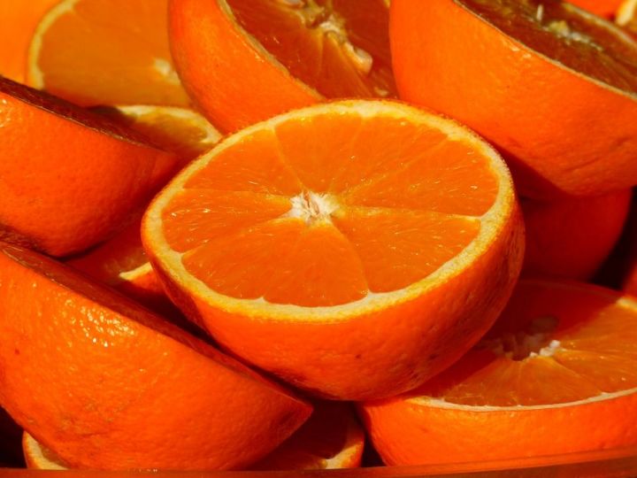 Зачем нюхать апельсин по утрам