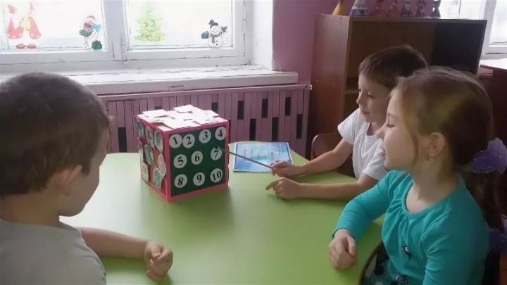 В Лениногорском детском саду состоялось заседание базовой площадки по обучению дошкольников родному (татарскому) языку