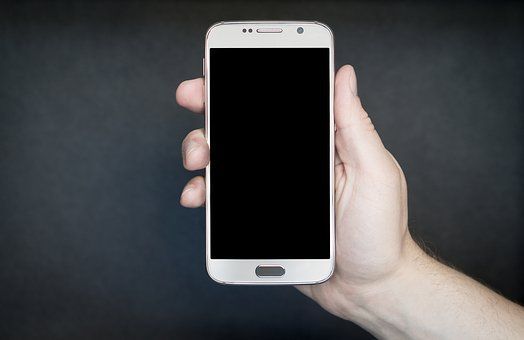 Восемь признаков того, что ваш смартфон взломали