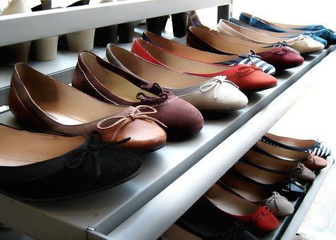5 способов растянуть тесные туфли