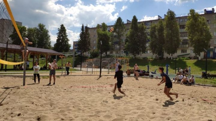 Соревнования по пляжному волейболу, посвящённые Дню молодежи