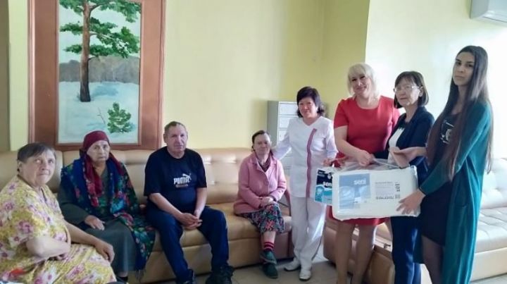 Специалисты центра занятости населения Лениногорска посетили дом-интернат для престарелых и инвалидов