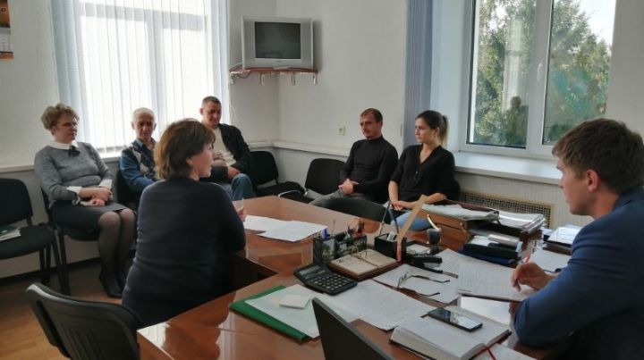 В мэрии Лениногорска состоялось совещание по итогам встреч Главы с жителями микрорайонов города