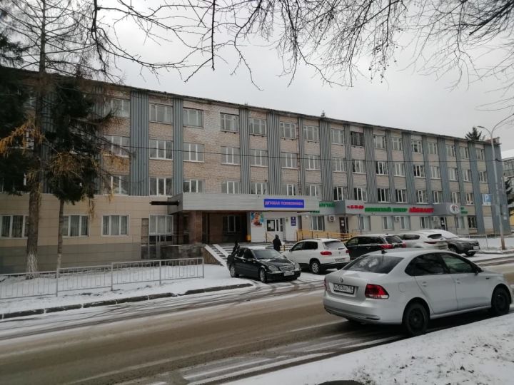 В Лениногорске вынесен приговор за растрату средств на ремонт детской поликлиники