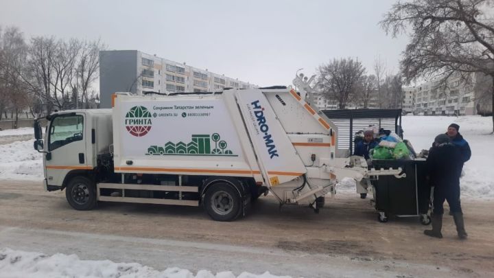 Как убирается мусор в новогодние дни в Лениногорске?
