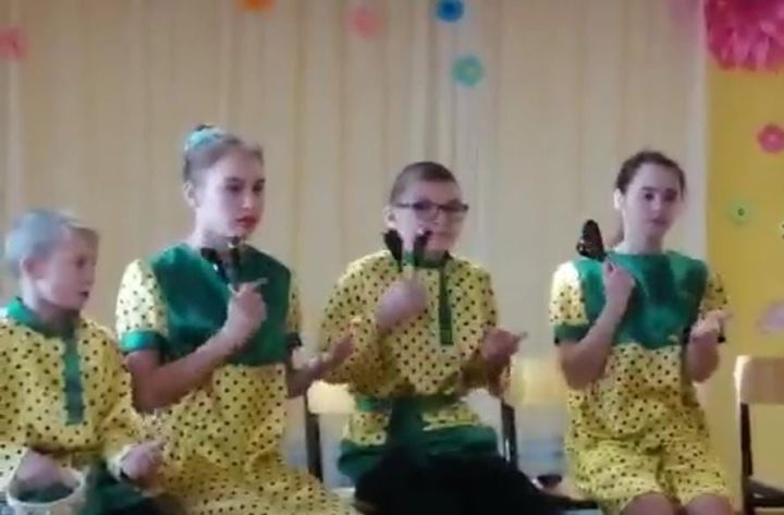 День народного единства отметил Лениногорский клуб приемных семей "Веста"