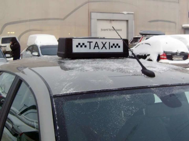 В Лениногорске госавтоинспекторы проверяют такси