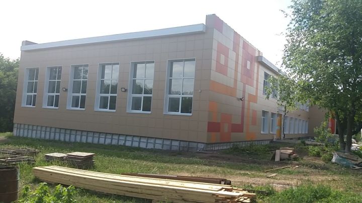 В одном из сел Лениногорского района проводят капитальный ремонт школы