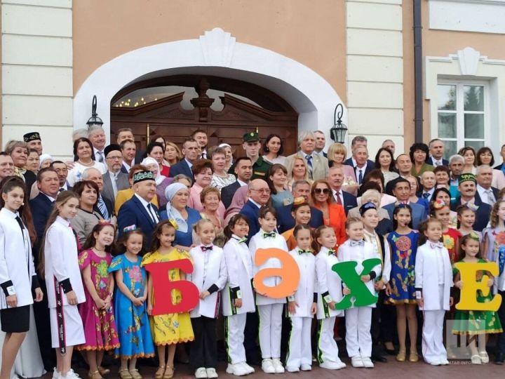 Семья из Лениногорска присутствовала на торжественном приеме Президента Татарстана в Казанском Кремле