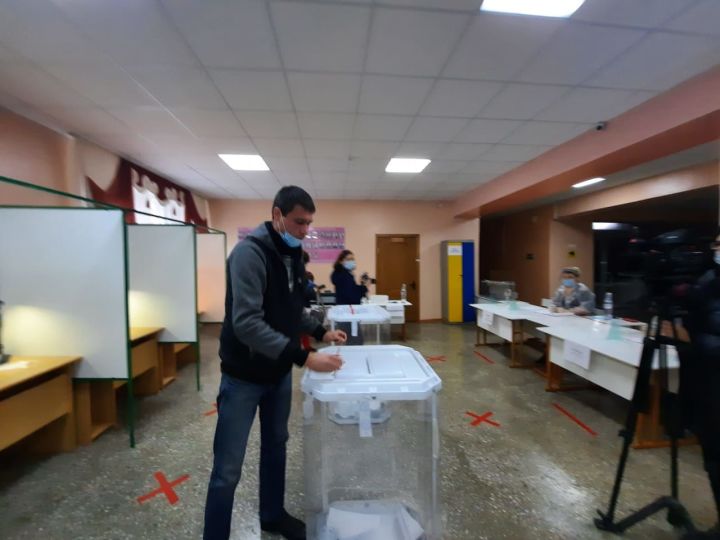 В Лениногорске 17 сентября  в 8.00 открылись 24 избирательных участка