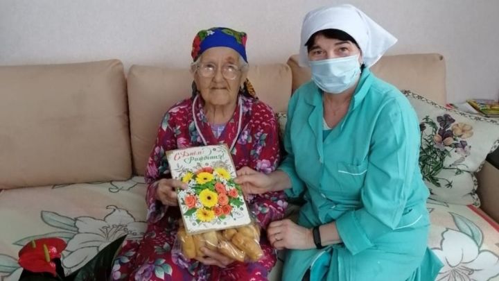Мудабирру Нагимову поздравили с 98-летием