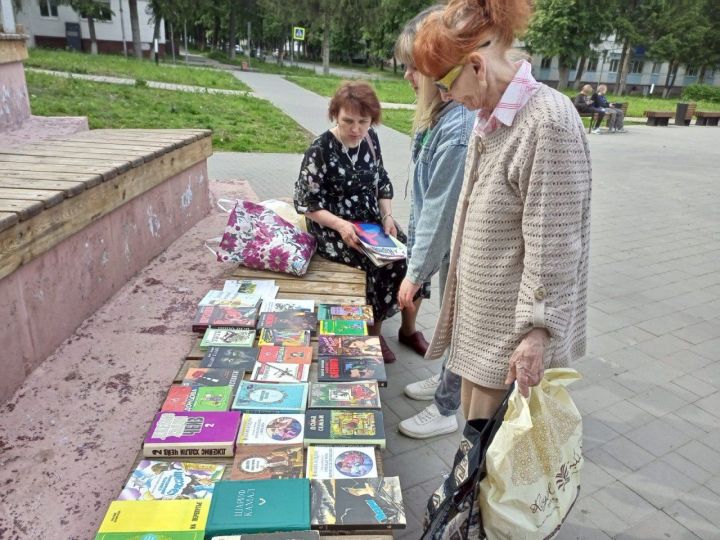 Лениногорские библиотекари вышли в город