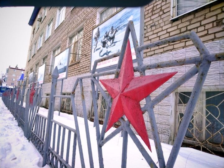В Лениногорске специалисты военкомата рассказали журналистам подробности приема на службу по контракту