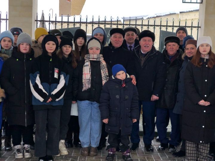 Марат Ахметов в Лениногорске оценил культурно-исторический комплекс им. Габдрахима Утыз-Имяни