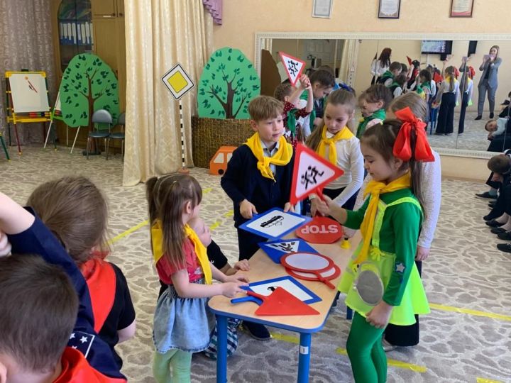 В Лениногорске в детском саду провели конкурс-викторину «Счастливый случай»