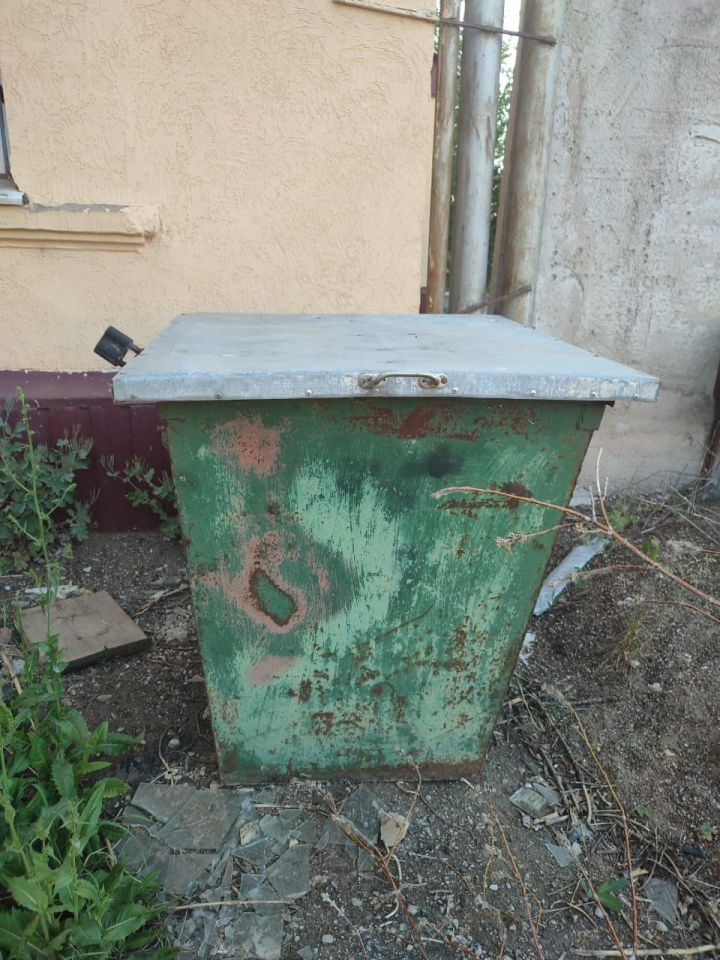 Лениногорская городская прокуратура разъяснила местному жителю про оплату за вывоз мусора