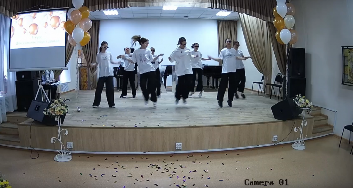 В Лениногорске прозвучал последний звонок для 117 выпускников музыкально-художественного колледжа