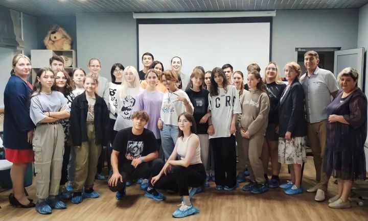 Лениногорский центр «Логос» посетил первый заместитель министра по делам молодёжи РТ