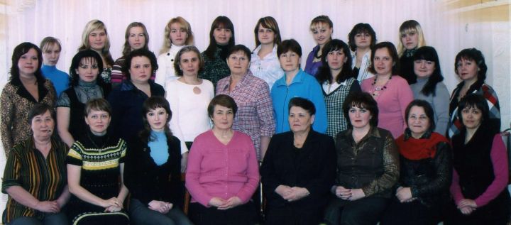 В Лениногорске Юлия Илюхина посвятила воспитанию детей 46 лет