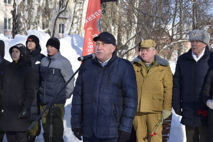 В Лениногорске прошел митинг, посвящённый в честь годовщины вывода войск из Афганистана