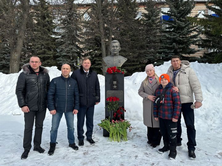 В Лениногорске проходит второй турнир по боксу памяти Дамира Исламова