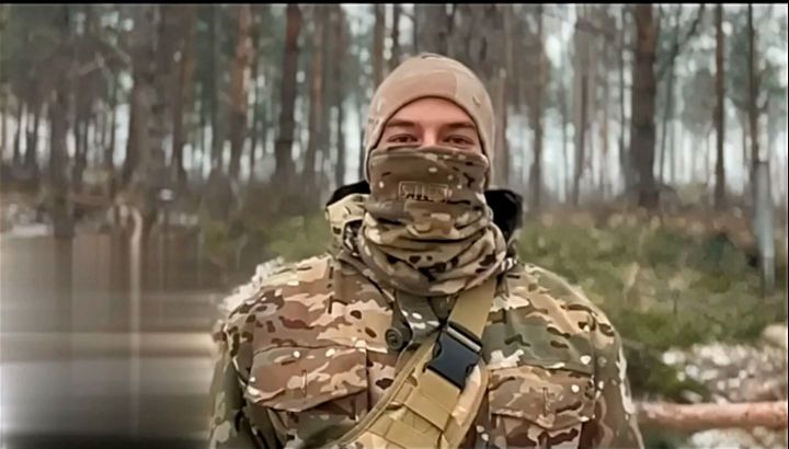Лениногорцы делятся друг с другом видео, на котором бойцы СВО оригинально передают мамам привет